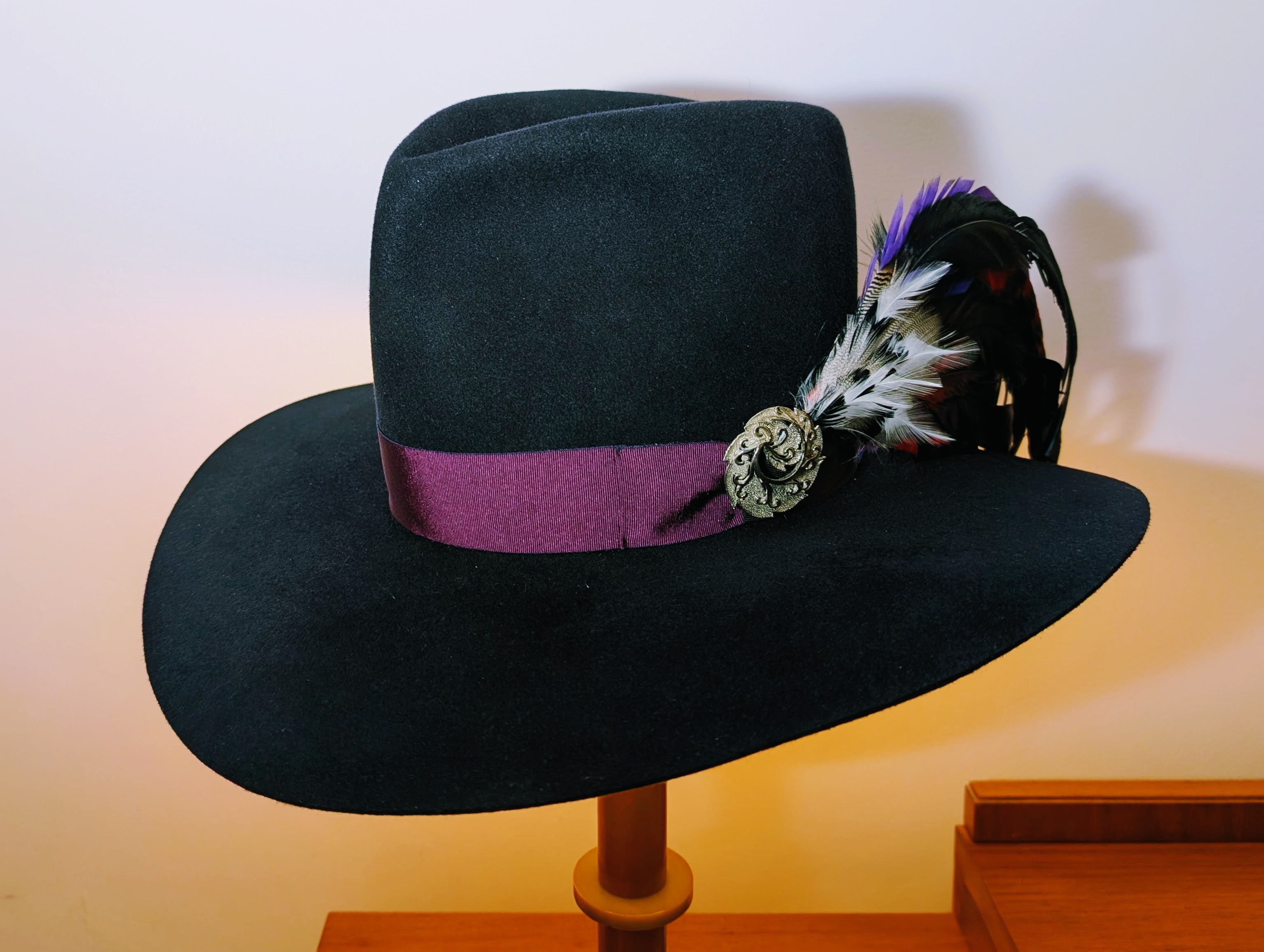 William Keel-Stocker, Hatter